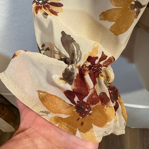 Ruffle Floral Peplum Blouse Long Sleeve V Neck Fall Top Cottagecore Boho M - Picture 4 of 6